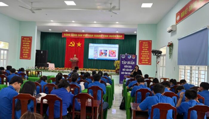 VĨNH CỬU: TỔ CHỨC TẬP HUẤN VỀ KIỂM SOÁT MẤT CÂN BẰNG GIỚI TÍNH KHI SINH CHO GIÁO VIÊN PHỤ TRÁCH ĐOÀN, ĐOÀN VIÊN THANH NIÊN NĂM 2025
